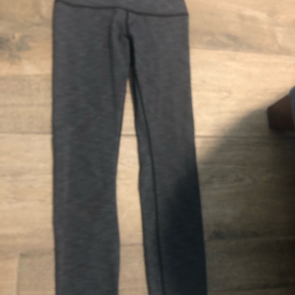 Lululemon Cropped Leggings - Picture 1 of 5